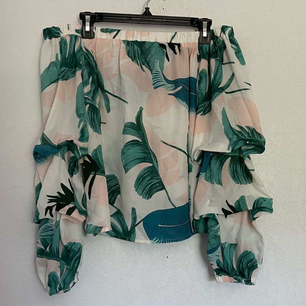Charlotte Russe Off-the-Shoulder Palm Print Top